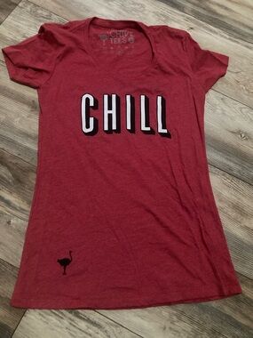 Chive Netflix & Chill Women’s Red Tshirt Size L
